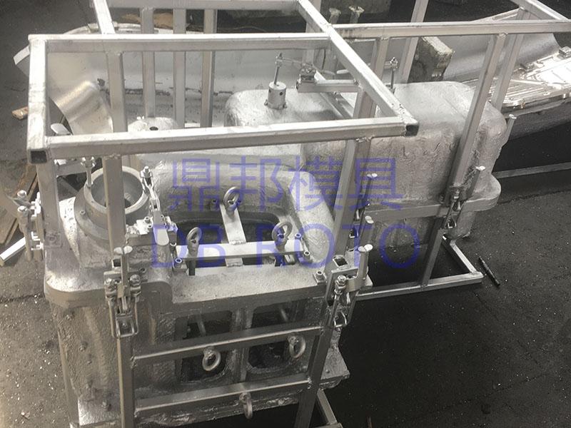  油箱模具M(jìn)J-CYX-009