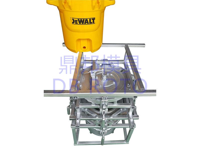  冰桶滾塑模具M(jìn)J-BT-008